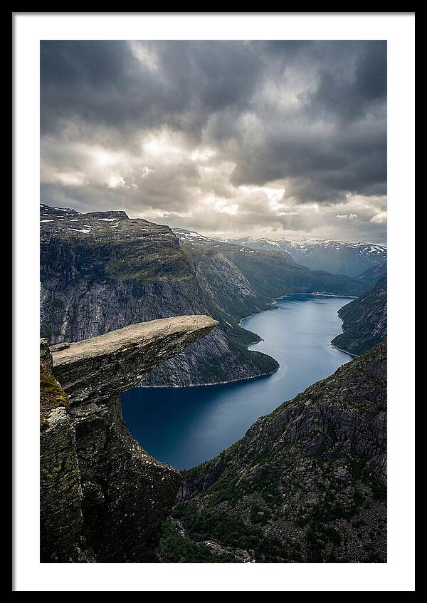 Majestic Trolltunga View