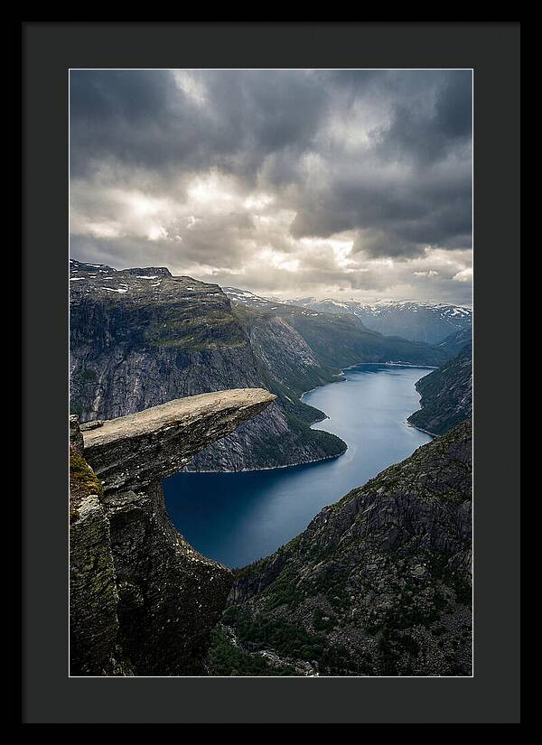 Majestic Trolltunga View