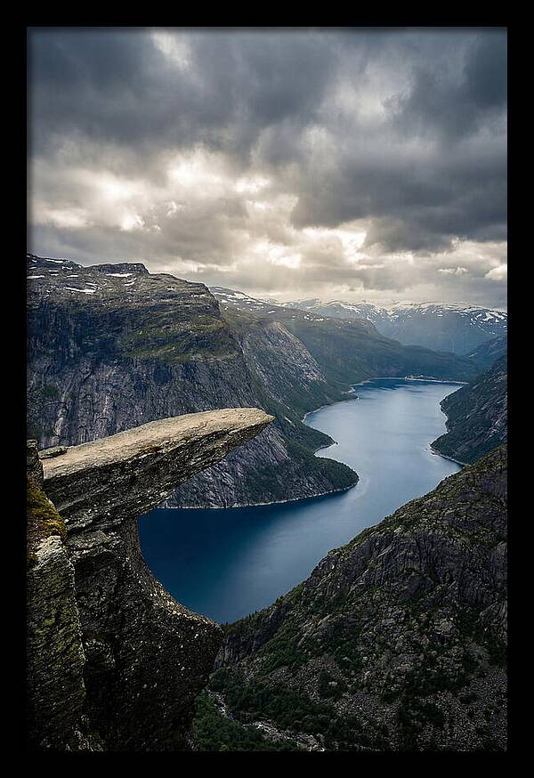 Majestic Trolltunga View