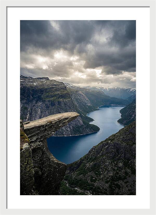 Majestic Trolltunga View