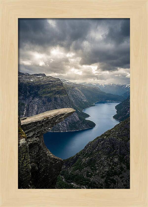 Majestic Trolltunga View