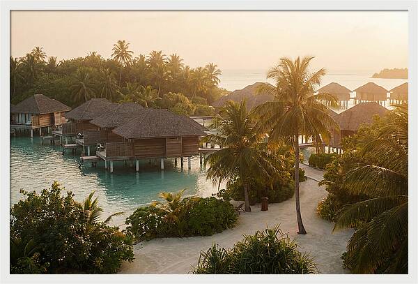 Maldives Resort Serenity