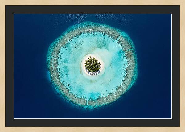 Maldivian Atoll Serenity