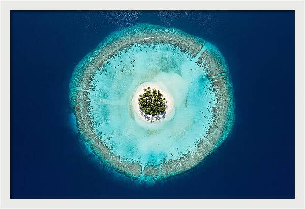 Maldivian Atoll Serenity
