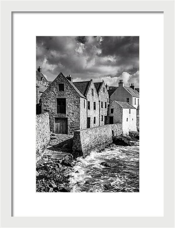 Manarola Village In Black And White