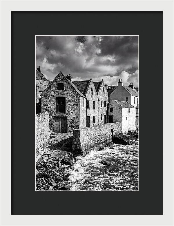 Manarola Village In Black And White