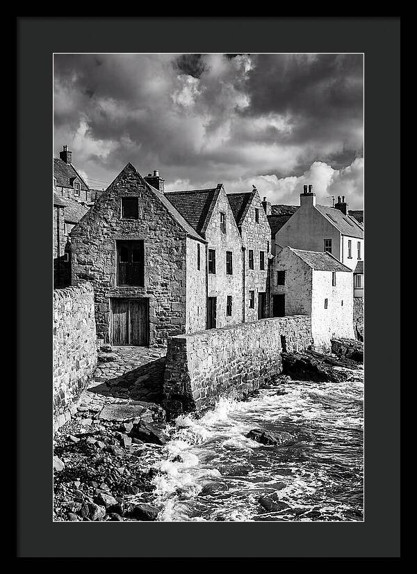 Manarola Village In Black And White