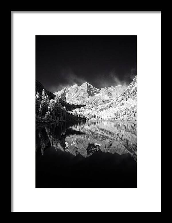 Maroon Bells Reflection At Dawn