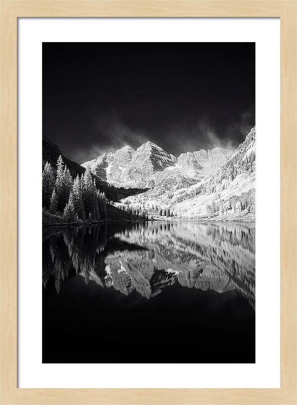 Maroon Bells Reflection At Dawn