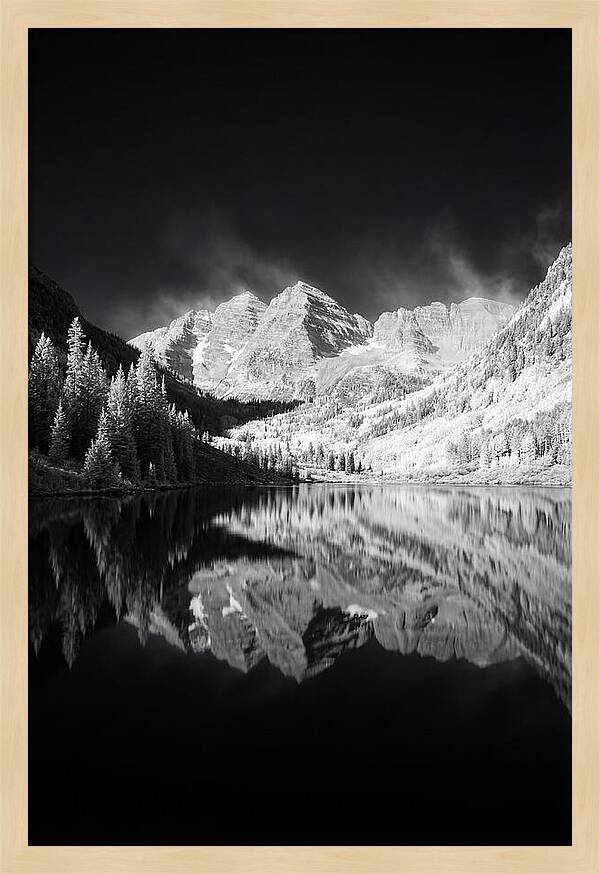 Maroon Bells Reflection At Dawn