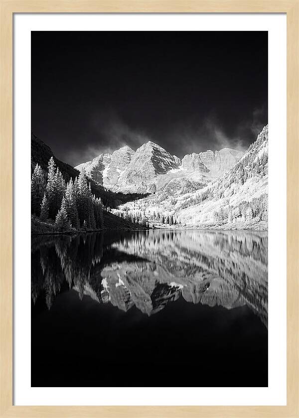 Maroon Bells Reflection At Dawn