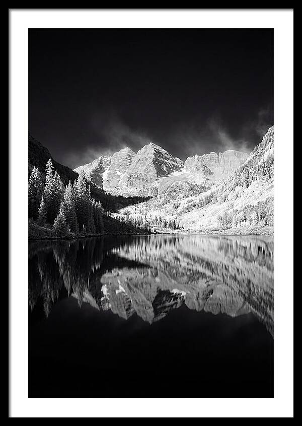 Maroon Bells Reflection At Dawn