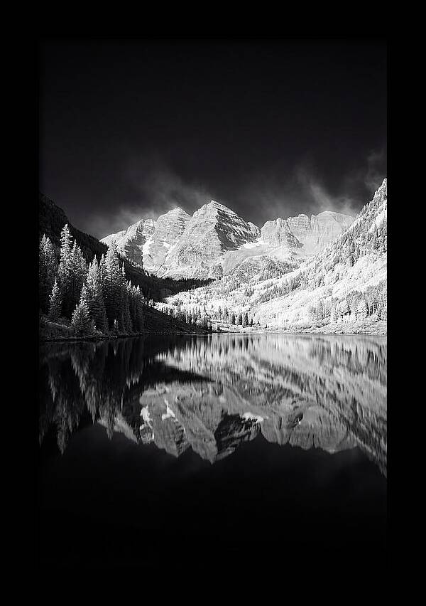 Maroon Bells Reflection At Dawn