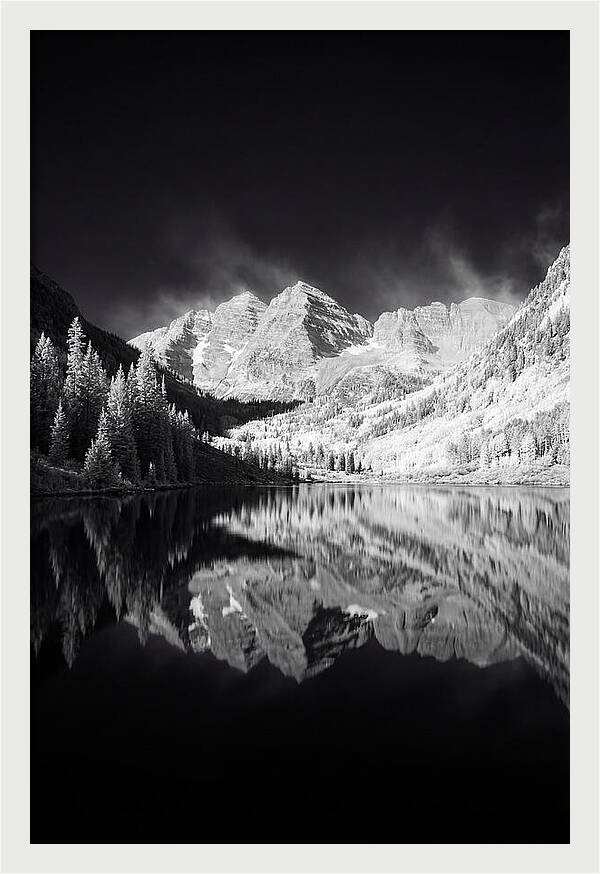 Maroon Bells Reflection At Dawn