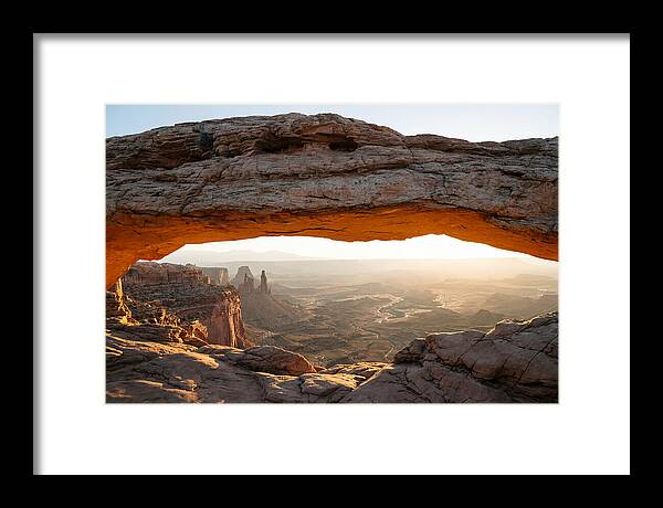 Mesa Arch At Dawn