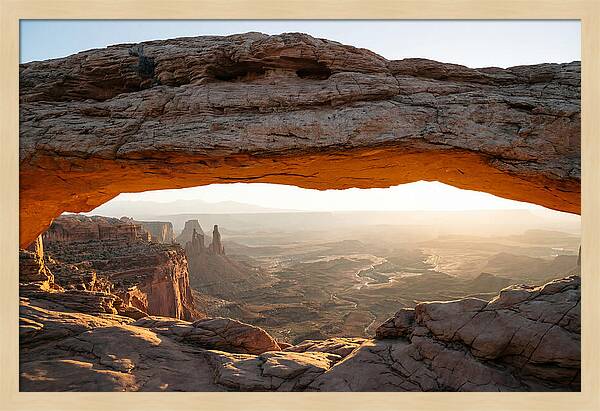 Mesa Arch At Dawn