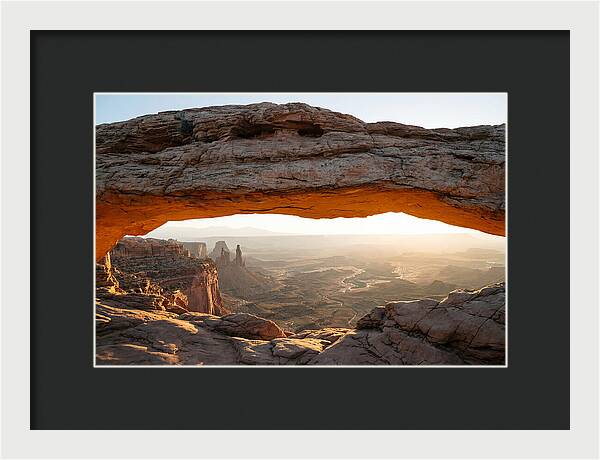 Mesa Arch At Dawn