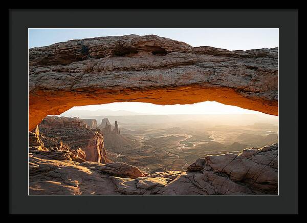 Mesa Arch At Dawn