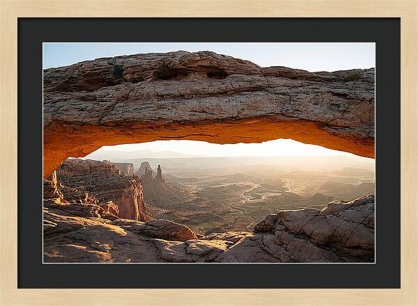 Mesa Arch At Dawn