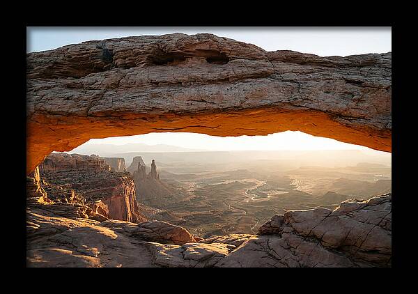 Mesa Arch At Dawn