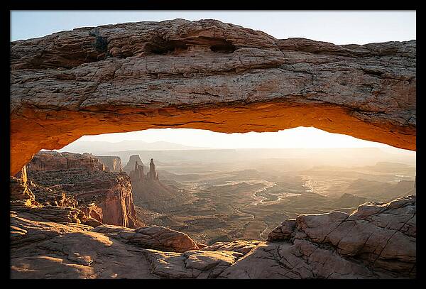 Mesa Arch At Dawn