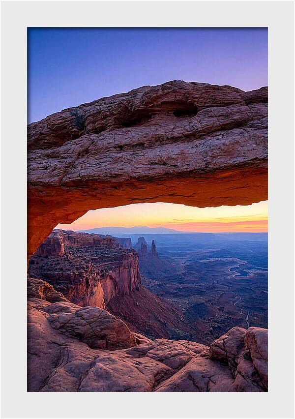 Mesa Arch At Sunrise