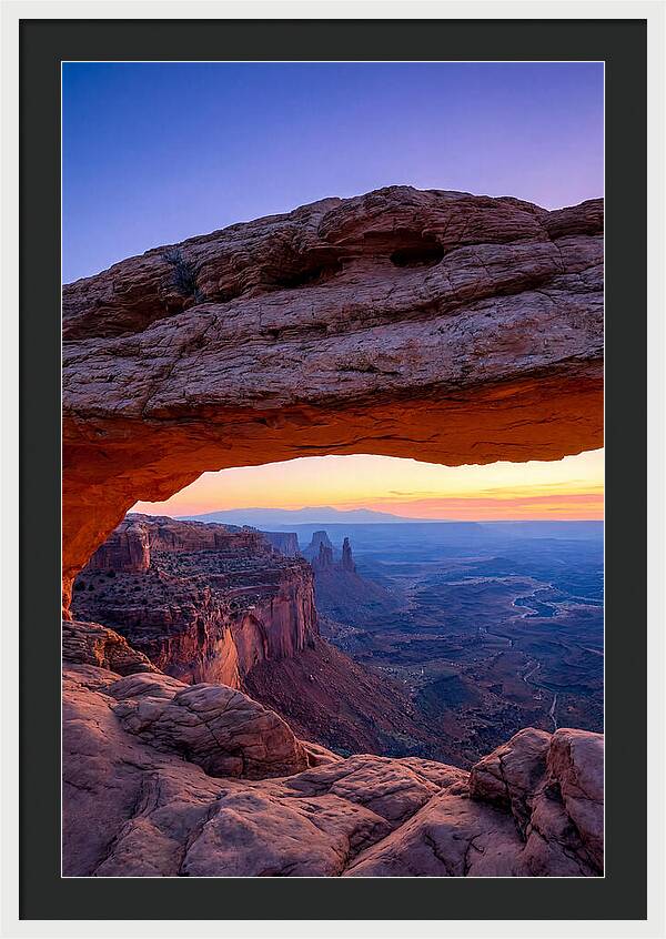 Mesa Arch At Sunrise