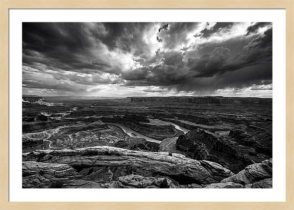 Mesa Arch Overlooking Canyon