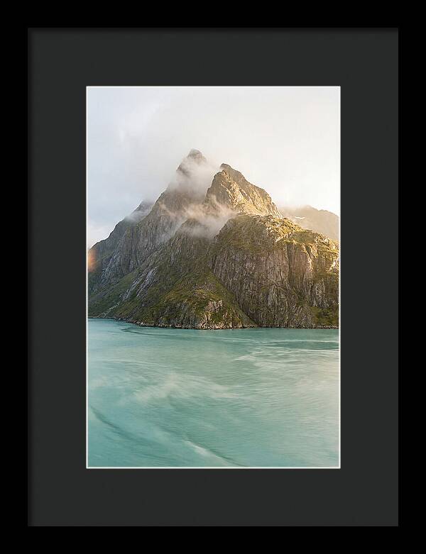 Milford Sounds Majestic Peaks