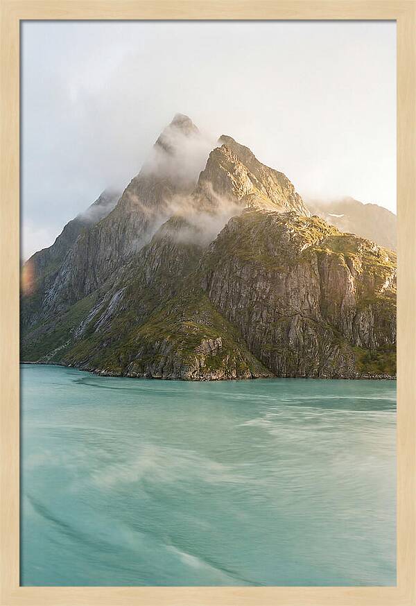 Milford Sounds Majestic Peaks