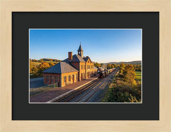 Minnehaha Depot At Sunset