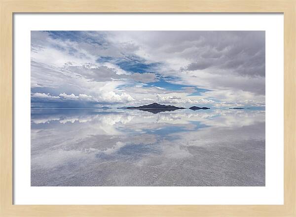 Mirrored Serenity Of Salar De Uyuni