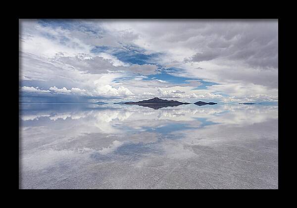 Mirrored Serenity Of Salar De Uyuni