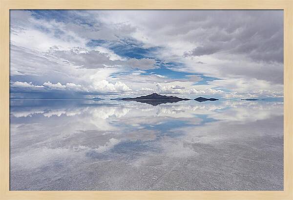 Mirrored Serenity Of Salar De Uyuni