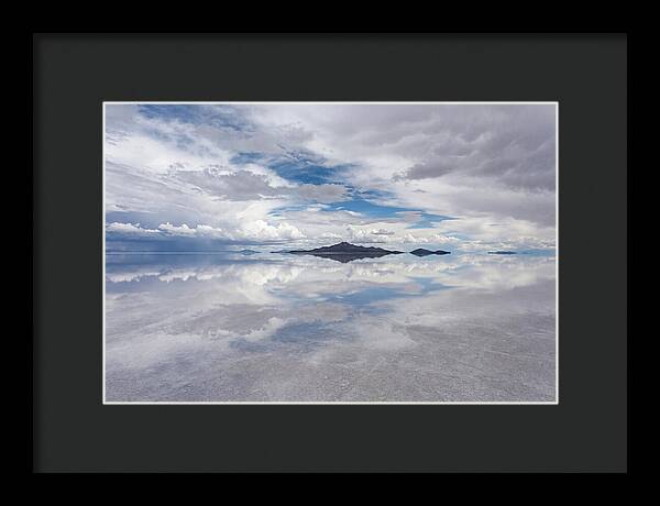 Mirrored Serenity Of Salar De Uyuni
