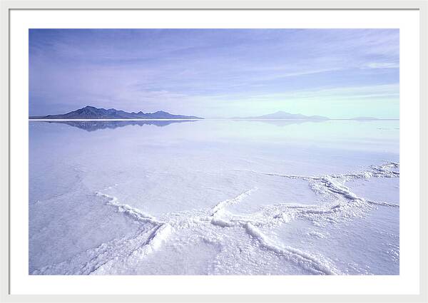 Mirrored Serenity Of Salar De Uyuni