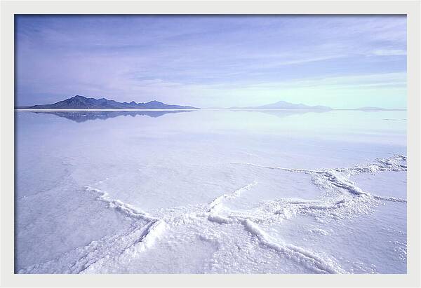 Mirrored Serenity Of Salar De Uyuni