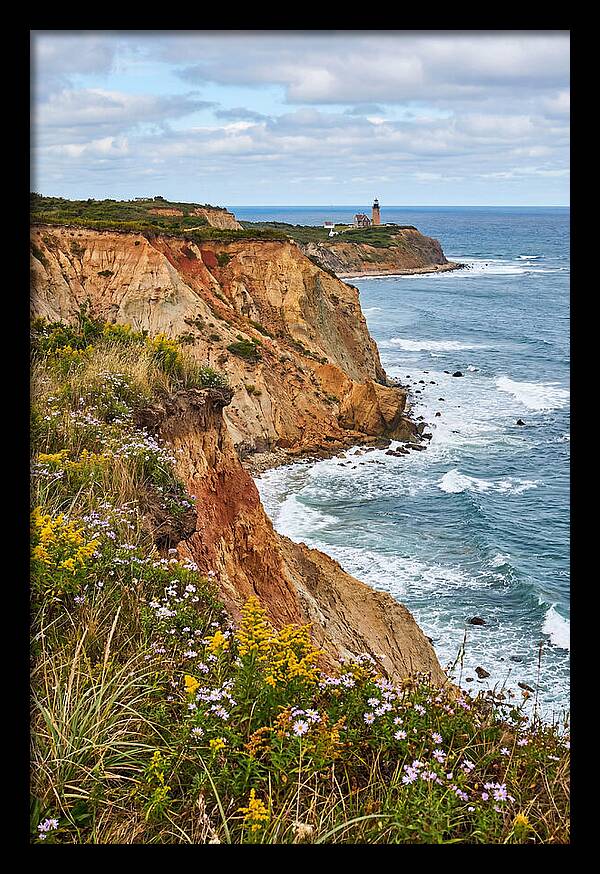 Mohegan Bluffs Serenity