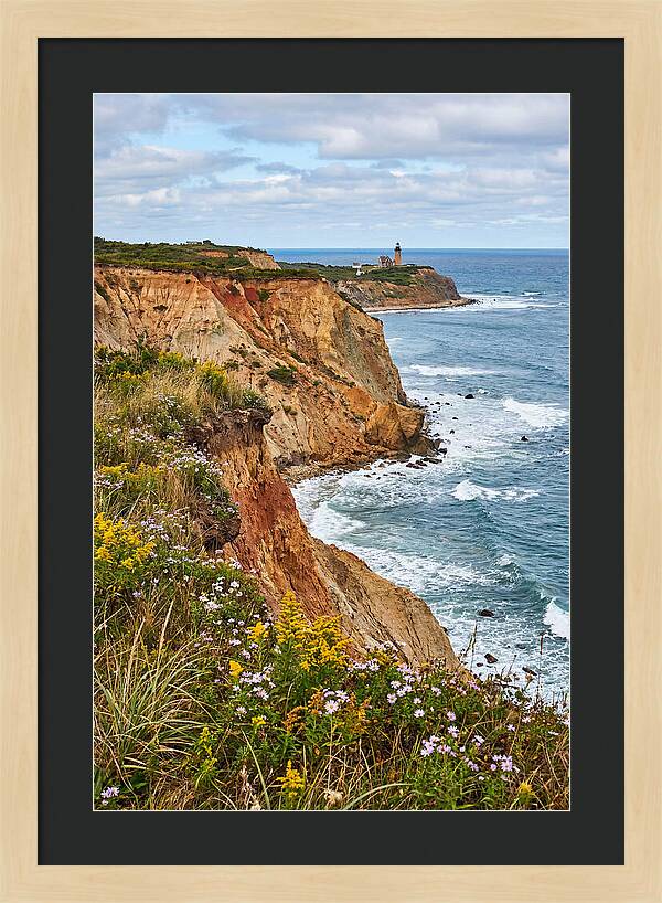 Mohegan Bluffs Serenity