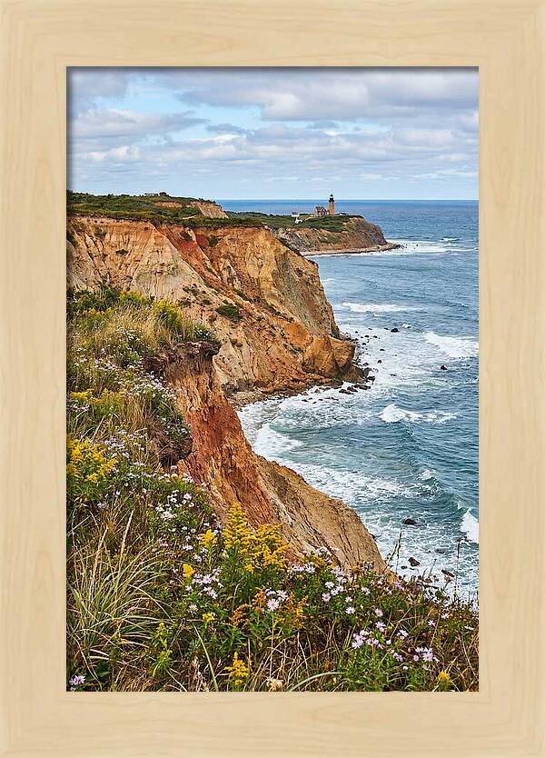 Mohegan Bluffs Serenity