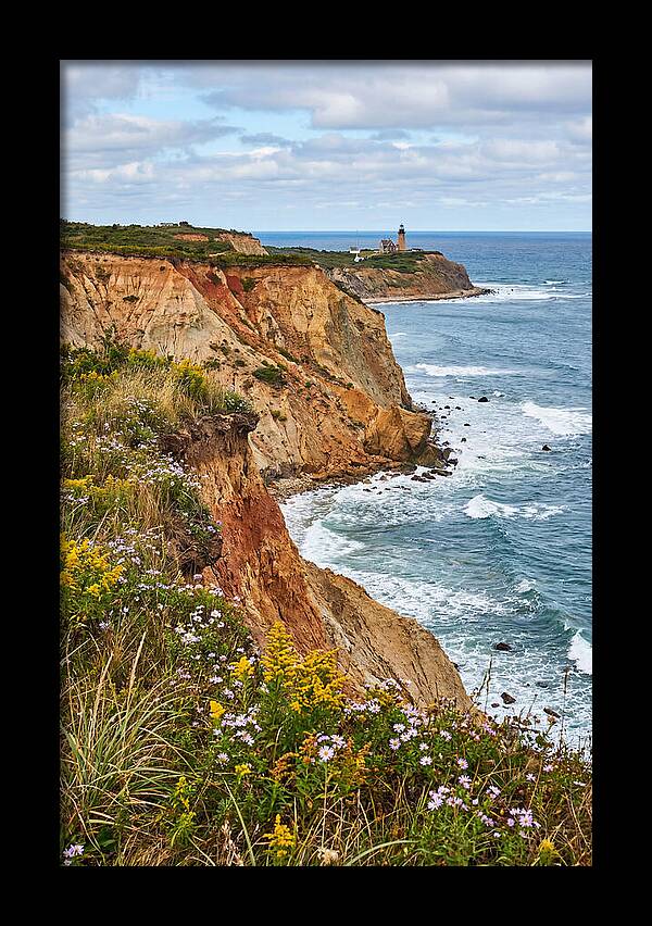 Mohegan Bluffs Serenity