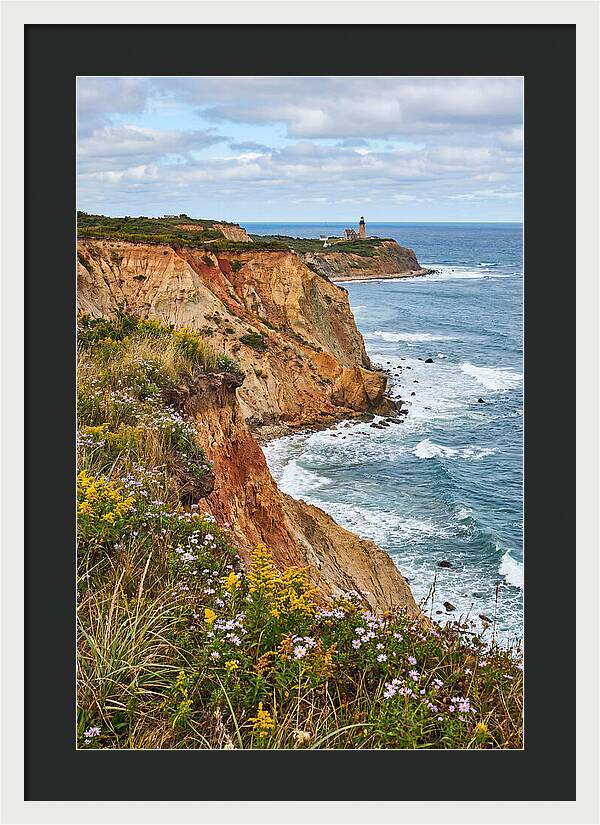 Mohegan Bluffs Serenity