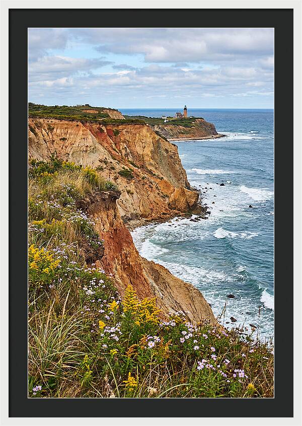 Mohegan Bluffs Serenity