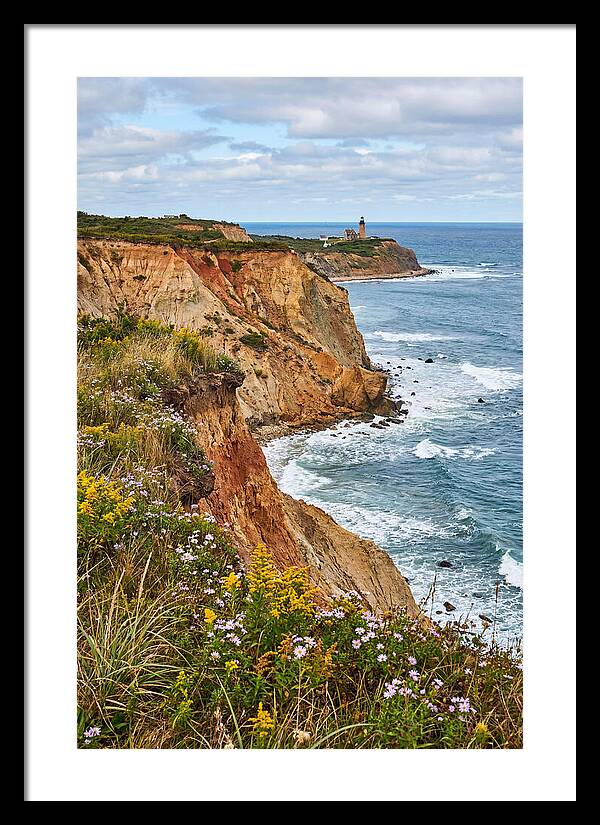 Mohegan Bluffs Serenity