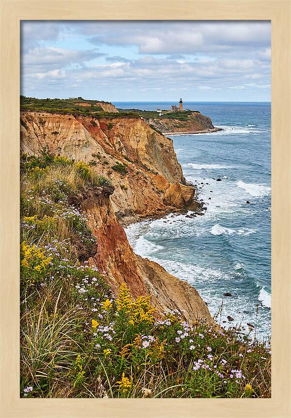 Mohegan Bluffs Serenity