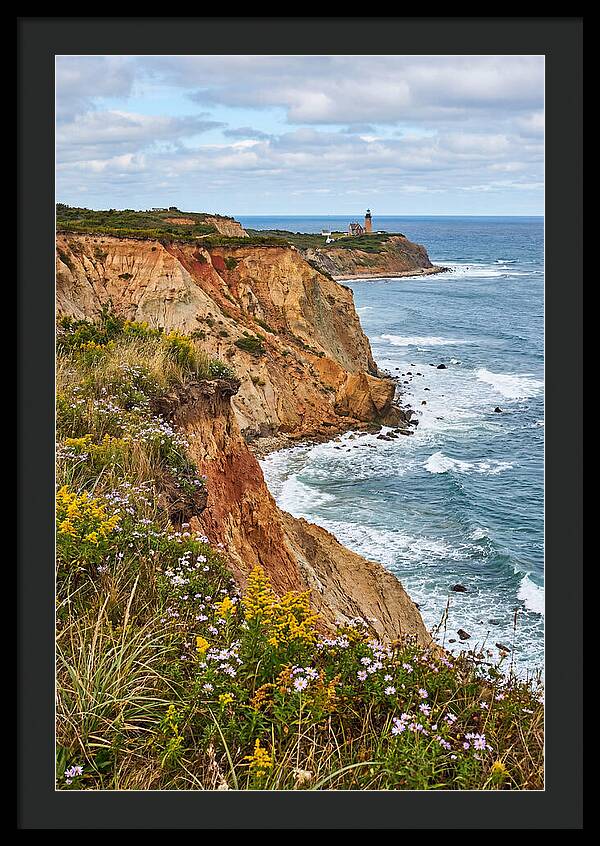 Mohegan Bluffs Serenity