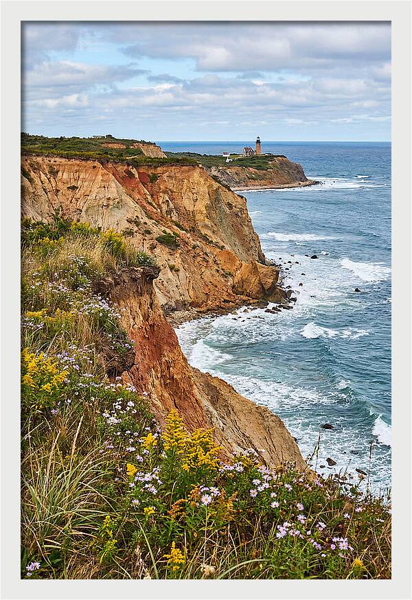 Mohegan Bluffs Serenity