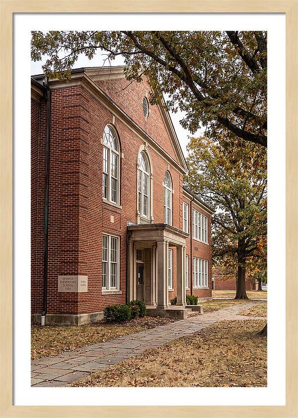 Monroe Elementary School Exterior