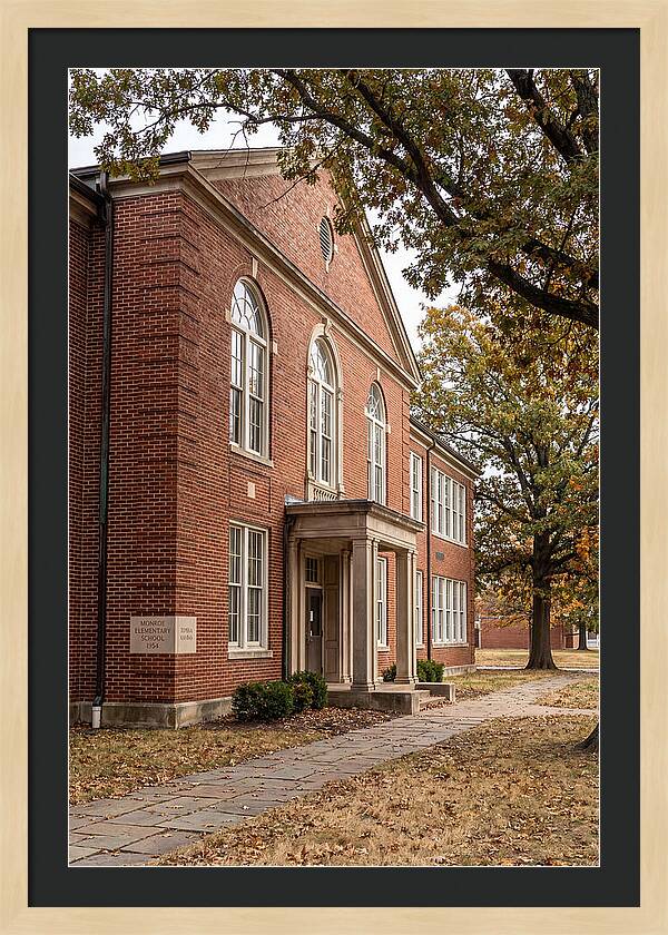 Monroe Elementary School Exterior