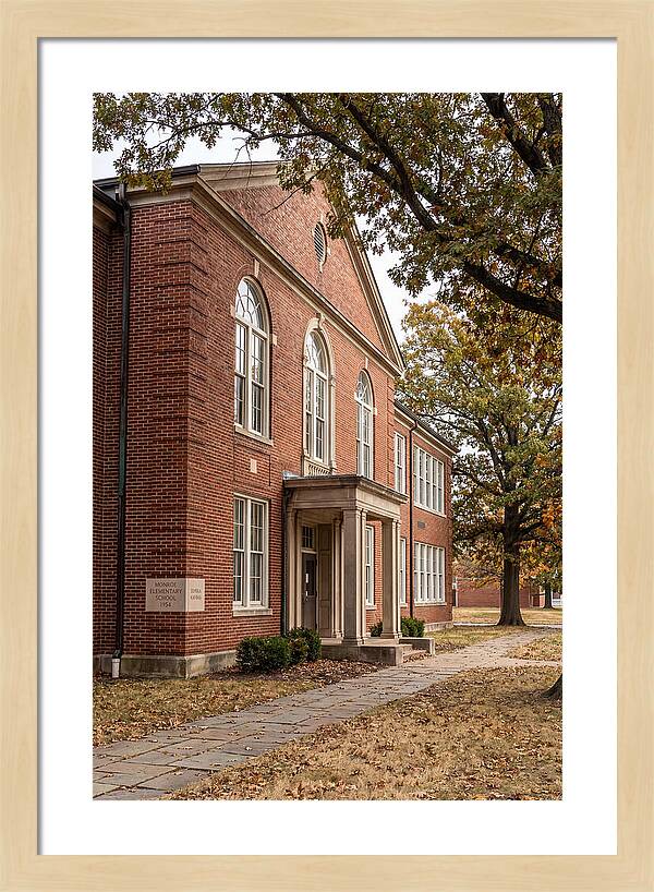 Monroe Elementary School Exterior